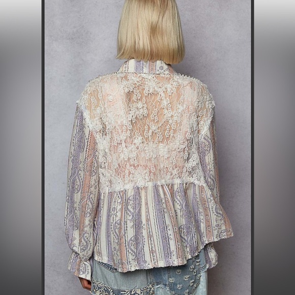 POL. 💜 Paisley Lace Button-Up Shirt with Embellishments - Picture 2 of 7